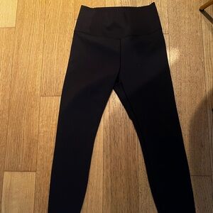 Vuori Evolve Legging

Women's Uplift™ Leggings size medium